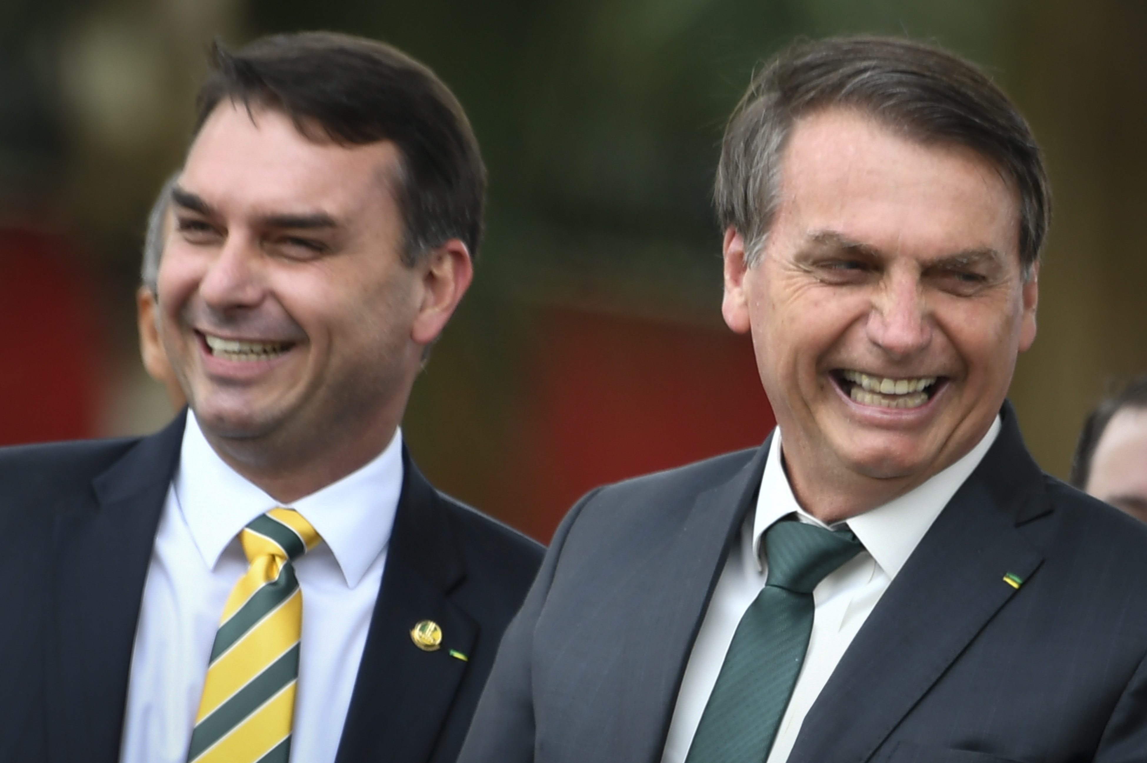 a maior pedra no sapato da direita se chama Jair Messias Bolsonaro — Opinião