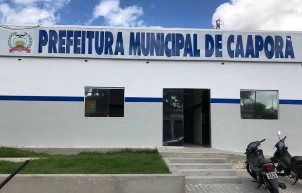 Secretários da prefeitura de Caaporã também são afastados pela Justiça; veja mais detalhes