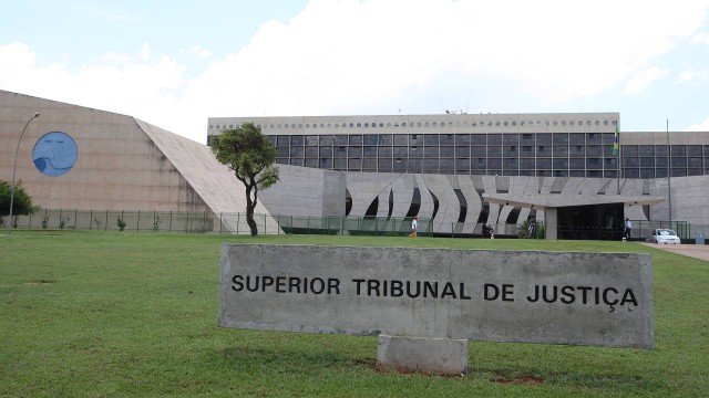 STJ nega liminar a sócio do Bar do Cuscuz em processo por despejo de esgoto no mar