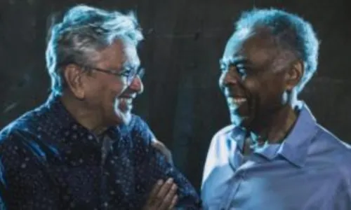 
				
					Caetano e Gil encerram turnê com show no Rio
				
				