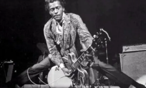 
				
					Chuck Berry faz 90 anos. Chuck Berry Fields Forever!
				
				