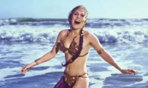 
				
					Carrie Fisher, a Princesa Leia de Star Wars, morre aos 60 anos
				
				