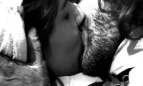 
				
					Beijos icônicos do cinema para celebrar o Dia do Beijo
				
				