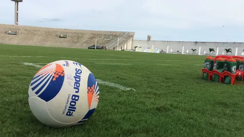 
				
					Por pendências, novo Gol de Placa não garante pagamento para times da PB
				
				