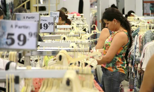 
                                        
                                            Cartão de loja é o tipo de crédito que mais leva à inadimplência
                                        
                                        