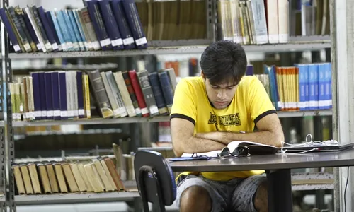 
                                        
                                            Dia do estagiário: saiba os direitos e deveres do estudante e da empresa
                                        
                                        