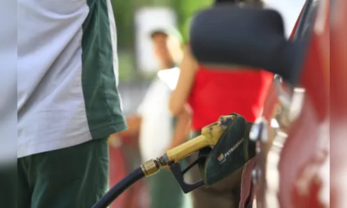 
				
					Menor preço da gasolina em JP se mantém inalterado após duas pesquisas
				
				