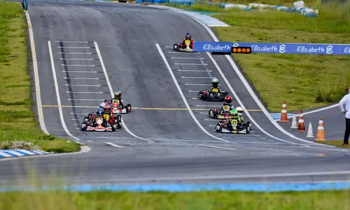 
                                        
                                            Pilotos locais são maioria no pódio em terceira etapa do Paraibano de Kart
                                        
                                        