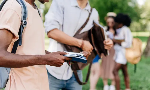 
                                        
                                            Prazo para fazer a renovação do Fies deste semestre termina nesta quinta
                                        
                                        