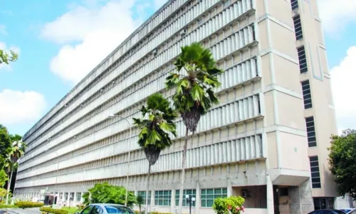 
                                        
                                            Hospital Universitário de João Pessoa suspende visita a pacientes por conta da Covid-19
                                        
                                        