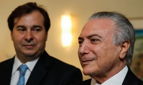 
				
					Temer e Rodrigo Maia discutem reforma da Previdência durante reunião
				
				