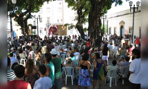 
				
					Nathalie Lima faz show gratuito na Praça Rio Branco neste sábado
				
				