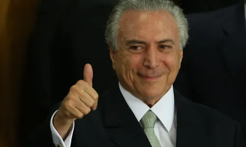 
                                        
                                            Após passar por cirurgia, Michel Temer deixa hospital em São Paulo
                                        
                                        