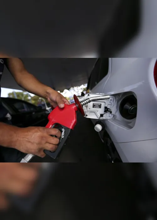 
                                        
                                            Governo estuda criação de política para amortecimento de preços dos combustíveis
                                        
                                        