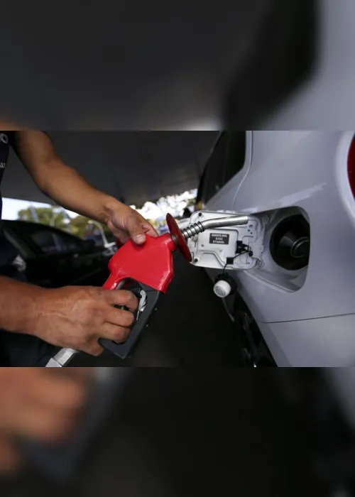 
                                        
                                            Menor preço da gasolina é encontrado a R$ 3,786 em João Pessoa
                                        
                                        