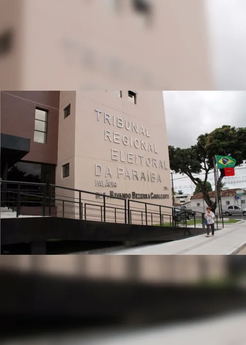 
                                        
                                            TRE 'barra' registro de candidatura de ex-prefeito paraibano
                                        
                                        