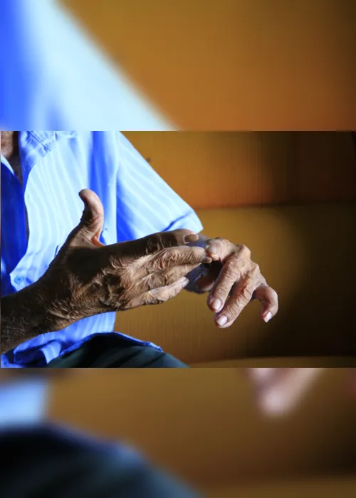 
                                        
                                            Mais de 30 idosos testam positivo para Covid-19 em abrigo de Remígio, na PB
                                        
                                        