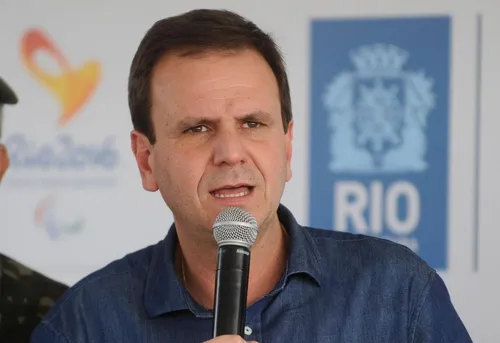 
				
					Justiça Eleitoral torna inelegível por 8 anos o ex-prefeito do Rio Eduardo Paes
				
				