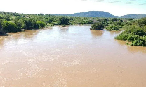 
                                        
                                            Inmet emite alerta de chuvas intensas em 25 cidades do Sertão da Paraíba
                                        
                                        