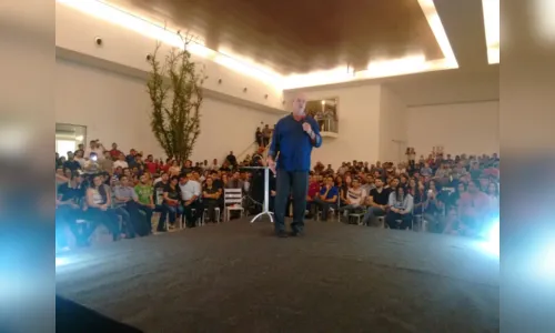 
				
					Ciro Gomes diz em CG que reformas do governo Temer são 'selvageria'
				
				