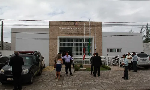 
                                        
                                            Ex-prefeito de Cabedelo é alvo de ação por sobrepreço de R$ 3,9 milhões
                                        
                                        