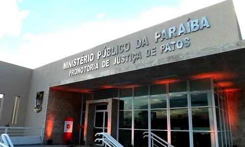 
                                        
                                            Ex-prefeitos de Patos são processados por contratação de 'fantasmas'
                                        
                                        