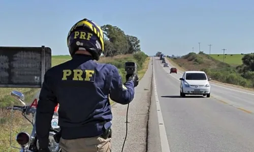 
				
					PRF registra 12 acidentes durante o feriado nas rodovias federais da Paraíba
				
				