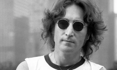 
                                        
                                            História: assassinato de John Lennon completa 37 anos
                                        
                                        