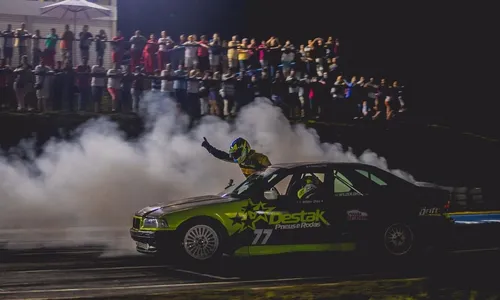 
                                        
                                            Apresentação inédita de drift agita o Circuito Paladino
                                        
                                        