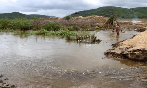 
                                        
                                            MPF quer explicações sobre envio de água da Paraíba para Pernambuco
                                        
                                        