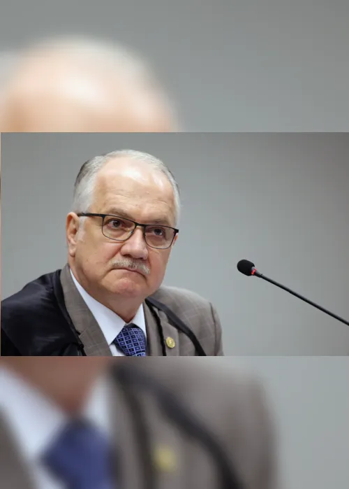 
                                        
                                            Fachin derruba decisão que retirou do ar documentário sobre Operação Calvário
                                        
                                        