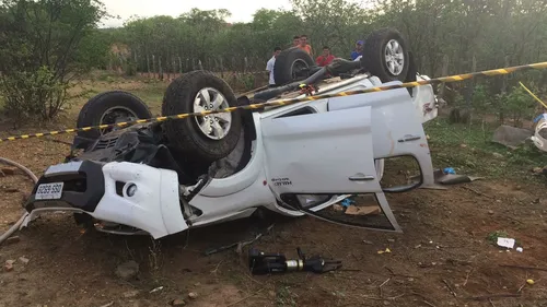 
				
					Prefeito de São José de Lagoa Tapada e mais quatro pessoas ficam feridas em acidente
				
				