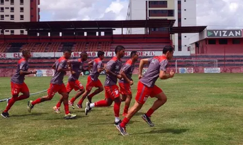 
				
					Campinense faz jogo treino contra equipe Sub-20 pensando na estreia do Paraibano
				
				