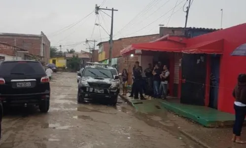 
                                        
                                            Maior chacina registrada no Ceará deixa ao menos 14 mortos
                                        
                                        