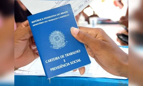 
				
					Paraíba gera mais de 3 mil empregos em junho de 2021, segundo Caged
				
				