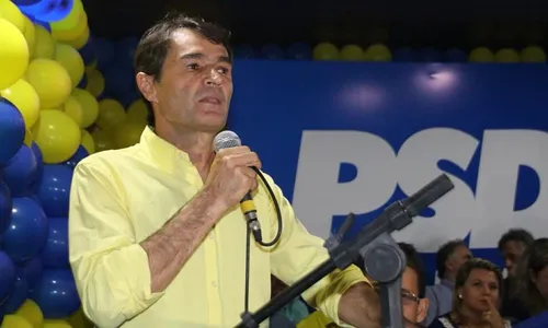 
                                        
                                            Romero vai à reunião do PSDB para reafirmar pré-candidatura ao governo
                                        
                                        