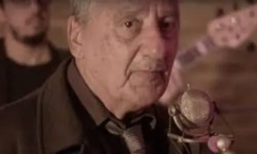 
				
					Ruy Faria, voz marcante do grupo MPB4, morre aos 80 anos
				
				