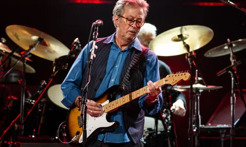 
                                        
                                            Eric Clapton: um deus da guitarra que leva a vida nos blues de 12 compassos
                                        
                                        