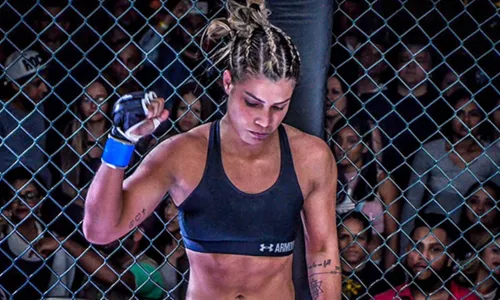 
                                        
                                            Do judô ao MMA: Luana Pinheiro curte férias e fala de sonho
                                        
                                        