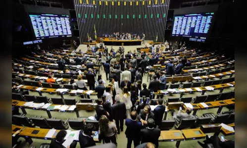 
				
					Congresso aprova LDO 2019 com previsão de reajuste aos servidores
				
				