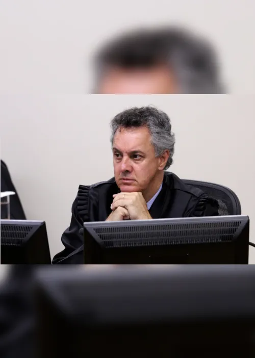 
                                        
                                            Relator vota pela ampliação da pena de Lula no caso triplex; acompanhe ao vivo
                                        
                                        