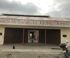 MP manda retirar nome de ex-prefeito da fachada de ginásio no Cariri