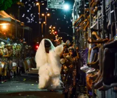 Desfile de Ala Ursas encerra Carnaval Tradição