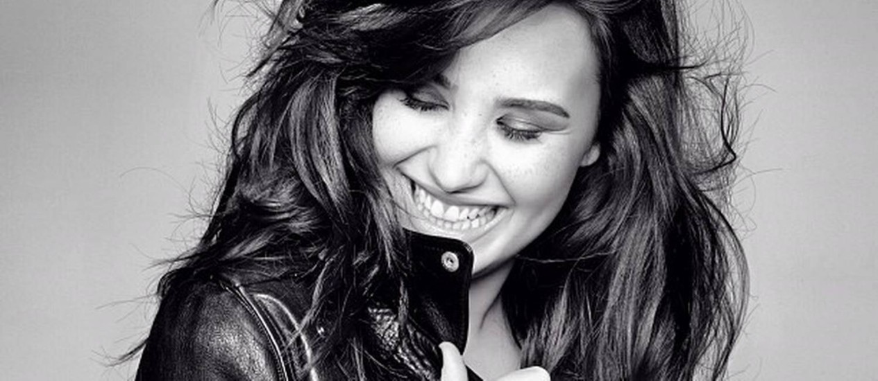 
				
					Demi Lovato confirma quatro shows no Brasil em abril; confira locais
				
				