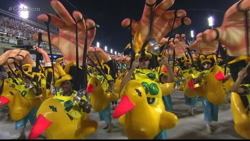 
				
					Protestos contra a classe política marcam desfiles do carnaval de São Paulo e do Rio
				
				