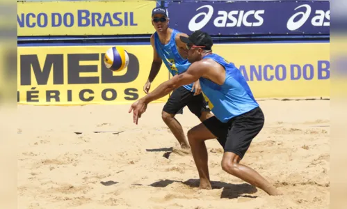 
				
					Paraibanos largam bem e se classificam para oitavas de final no torneio masculino
				
				