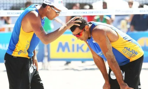 
				
					Paraibano larga Circuito Mundial de Vôlei de Praia com vitória
				
				