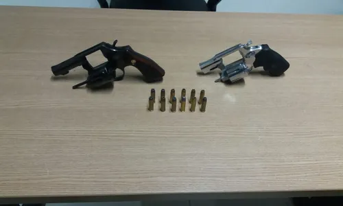 
                                        
                                            Polícia apreende oito armas de fogo em cerca de seis horas na Paraíba
                                        
                                        