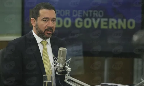 
                                        
                                            Governo federal bloqueia R$ 16,2 bilhões do Orçamento de 2018
                                        
                                        