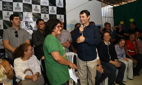 
                                        
                                            Romero defende que oposição defina candidato ao governo até março
                                        
                                        